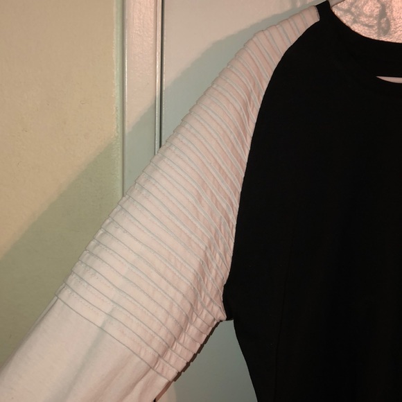 Long sleeve shirt - Picture 2 of 4